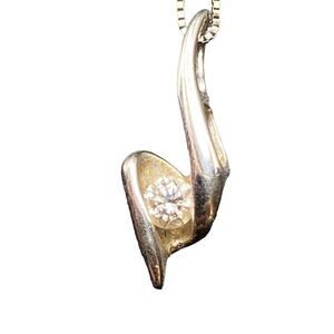 Sirena Collection 1/8 Carat Diamond 24kt white gold Pendant Necklace